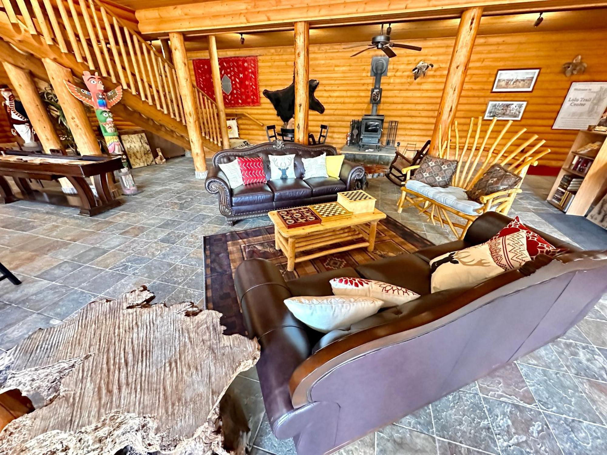 The Lodge At Lolo Hot Springs 외부 사진
